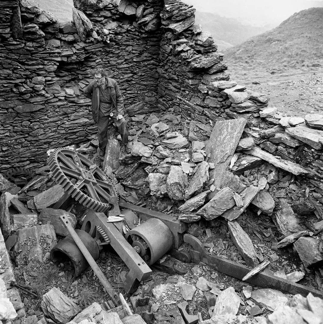 Crusher rolls Lliwedd Mine 1983, submitted by Dickie Bird on 14-03-2026.
© Richard Bird Crusher rolls Lliwedd Mine 1983